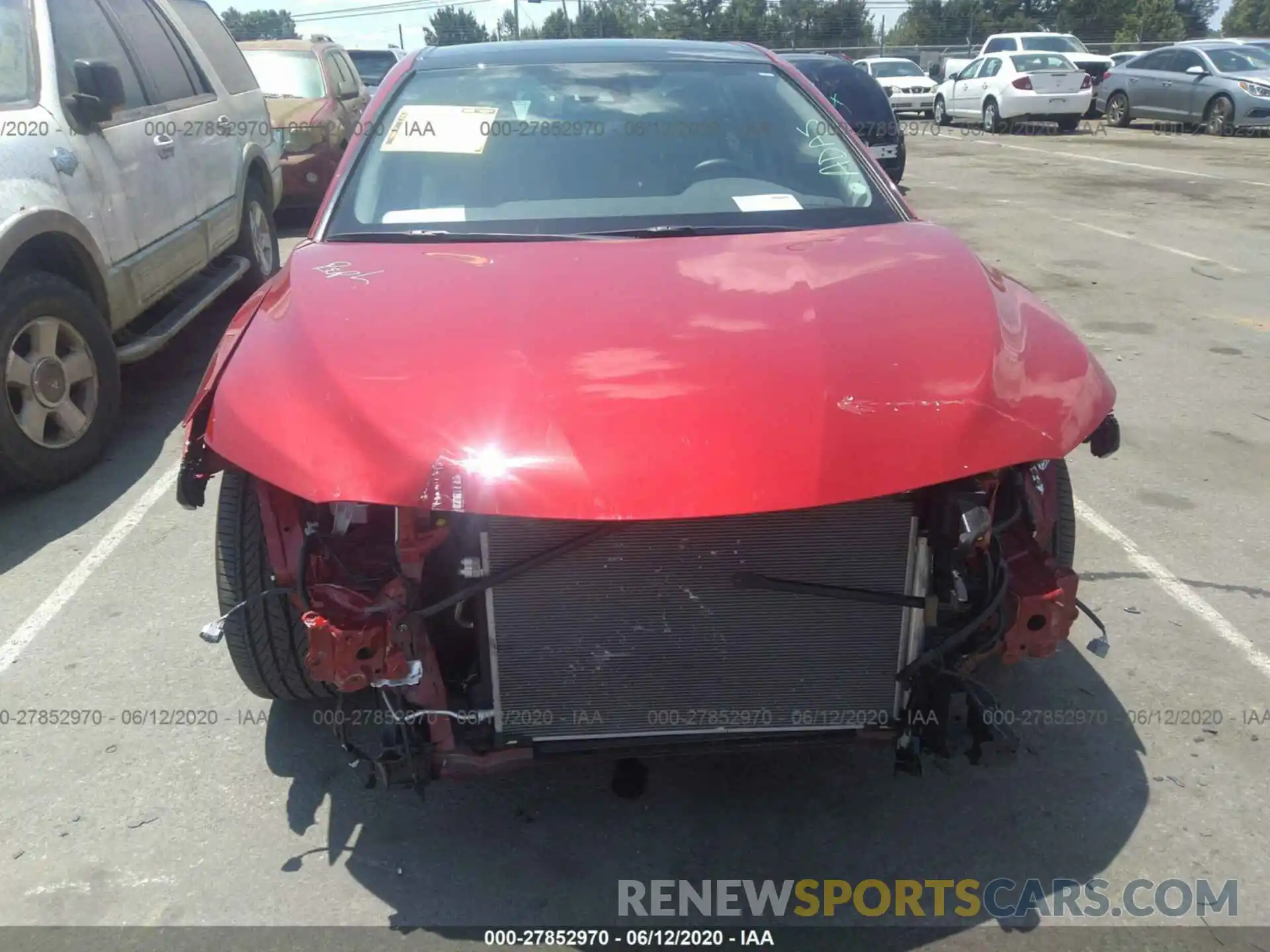 6 Photograph of a damaged car 4T1B61HK5KU291525 TOYOTA CAMRY 2019