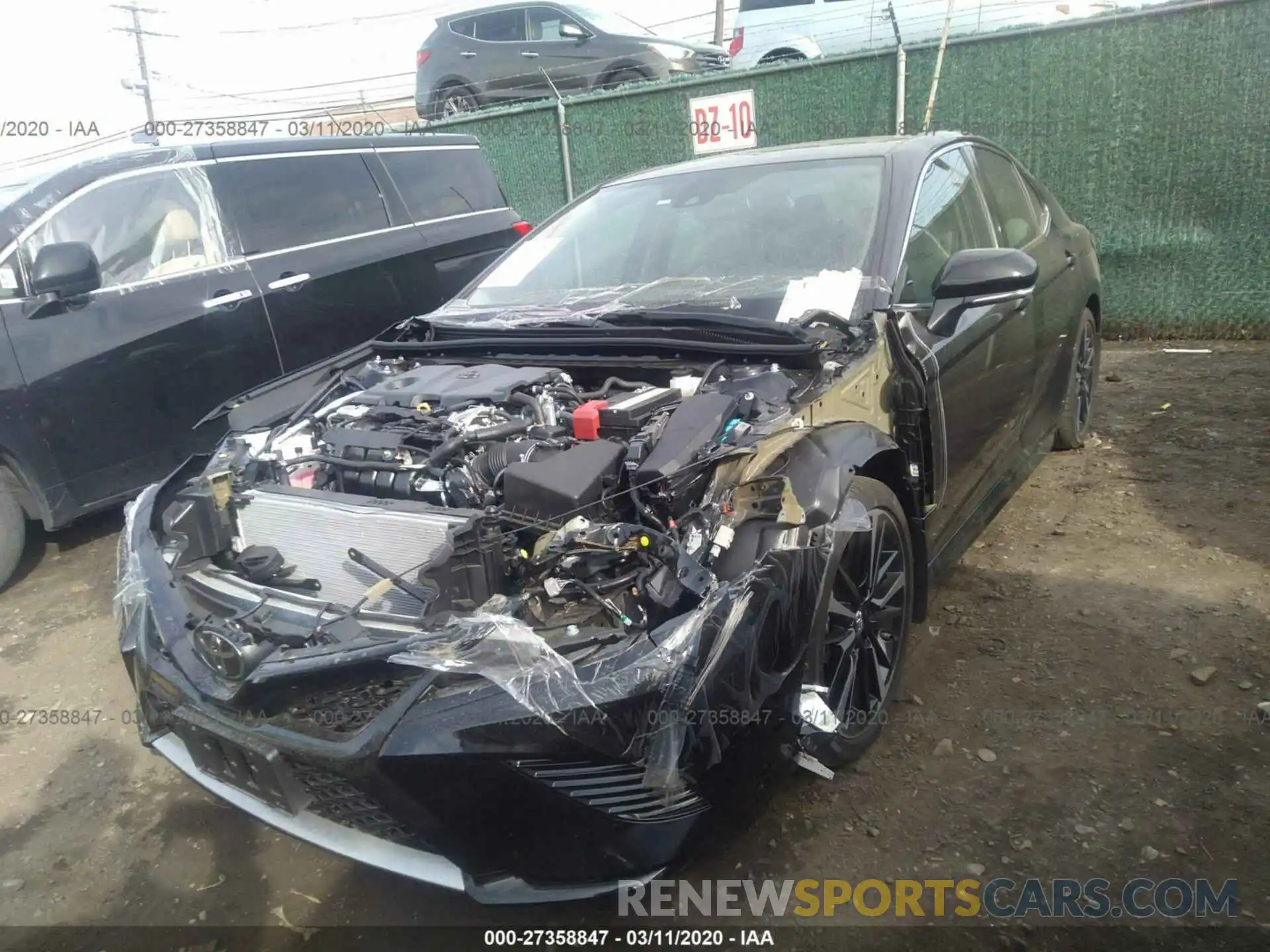 2 Photograph of a damaged car 4T1B61HK5KU295171 TOYOTA CAMRY 2019