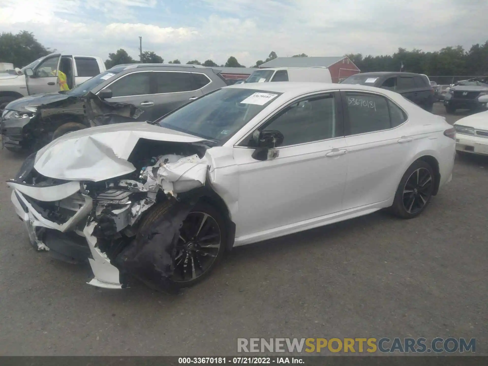 2 Photograph of a damaged car 4T1B61HK5KU720419 TOYOTA CAMRY 2019