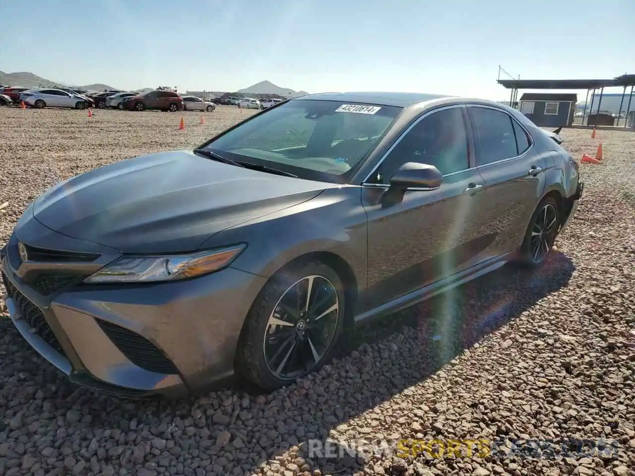 1 Photograph of a damaged car 4T1B61HK5KU724468 TOYOTA CAMRY 2019