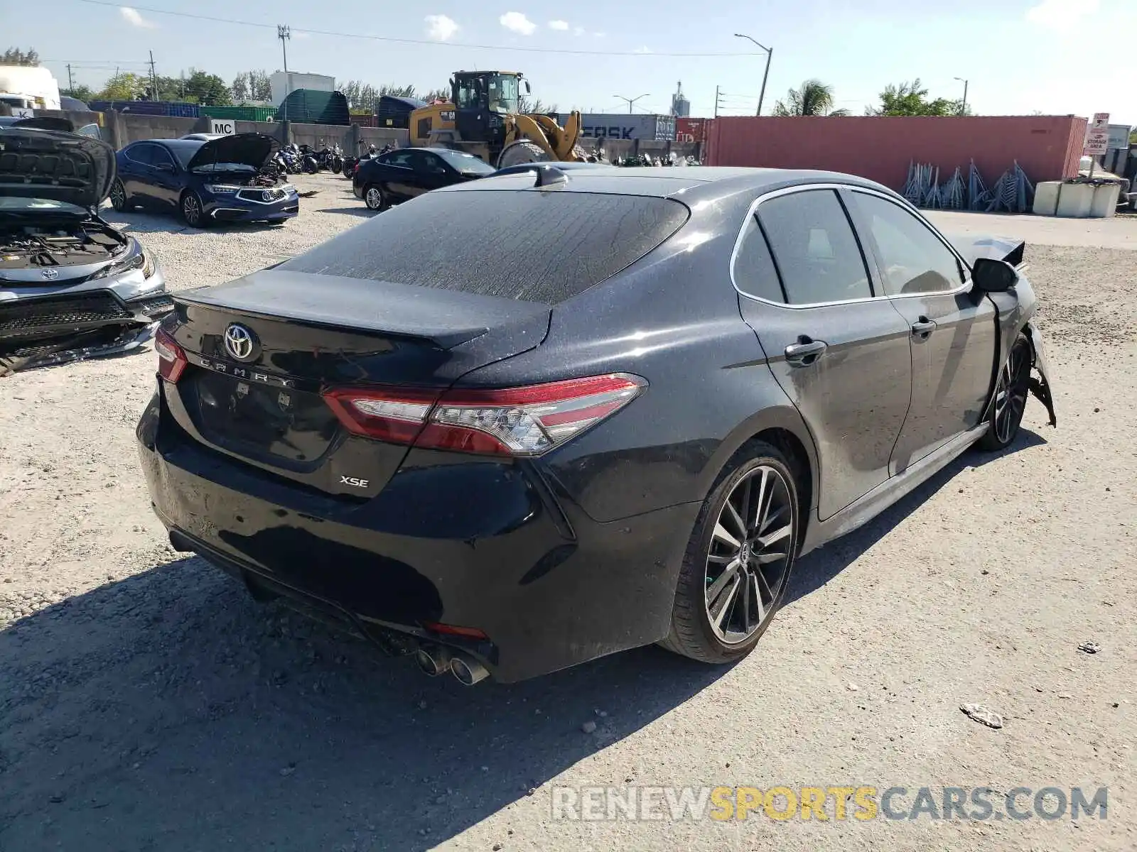 4 Фотография поврежденного автомобиля 4T1B61HK5KU730609 TOYOTA CAMRY 2019