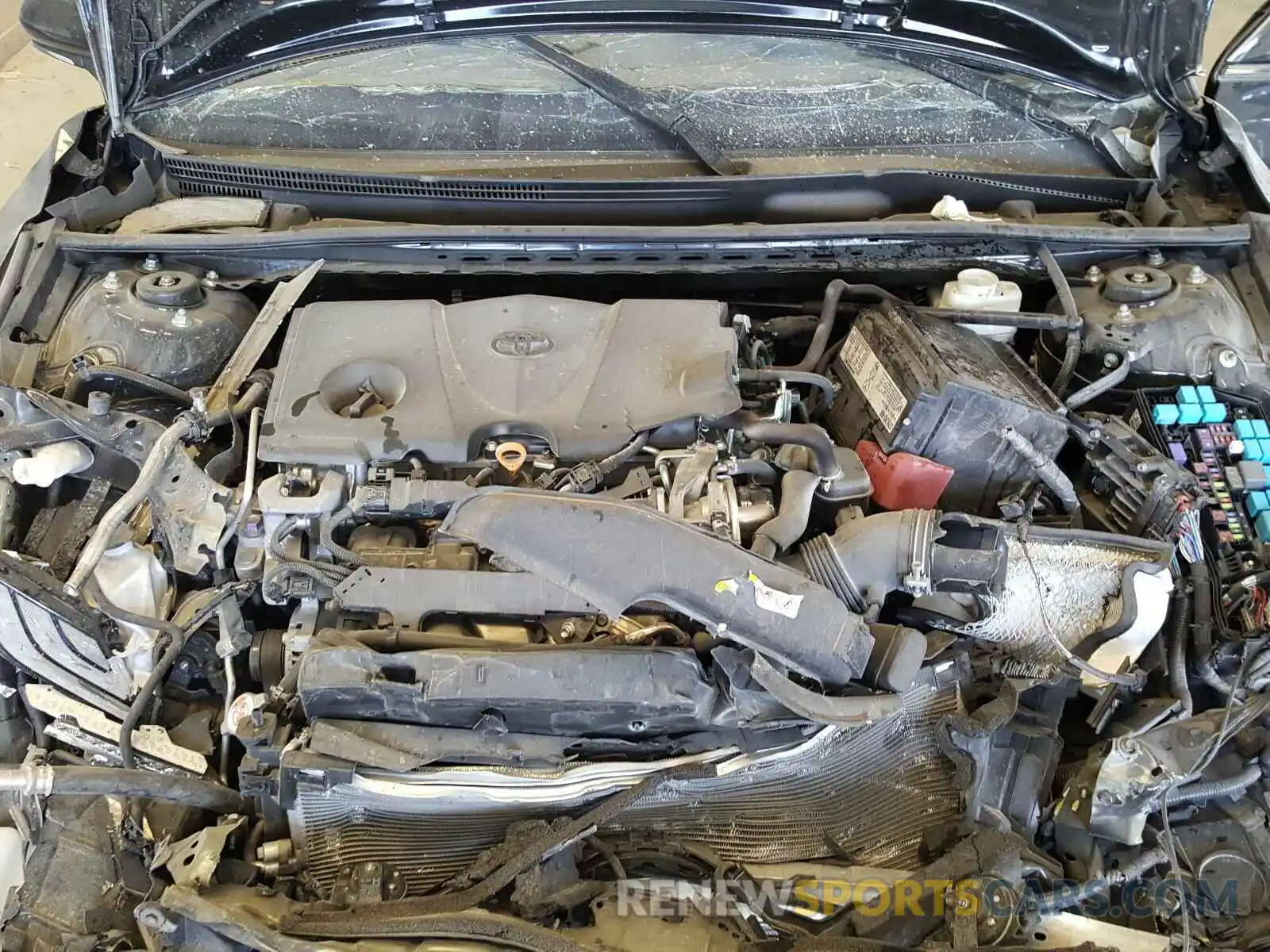 7 Photograph of a damaged car 4T1B61HK5KU782127 TOYOTA CAMRY 2019