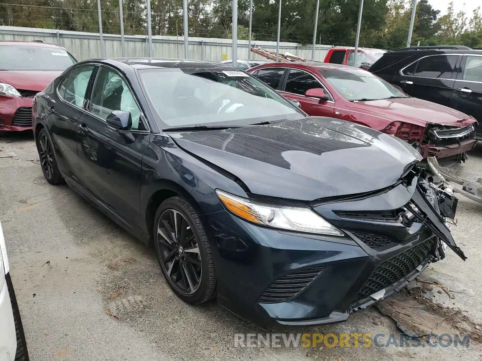 1 Photograph of a damaged car 4T1B61HK5KU807060 TOYOTA CAMRY 2019