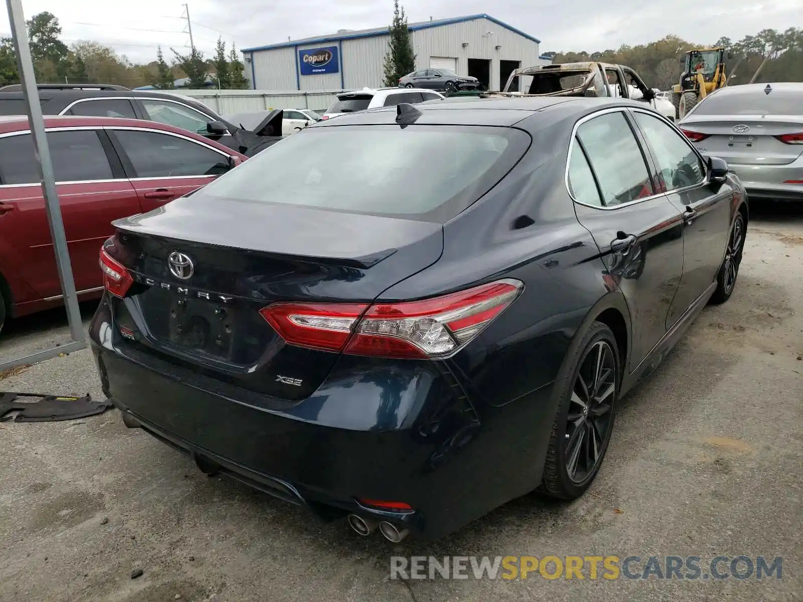 4 Photograph of a damaged car 4T1B61HK5KU807060 TOYOTA CAMRY 2019