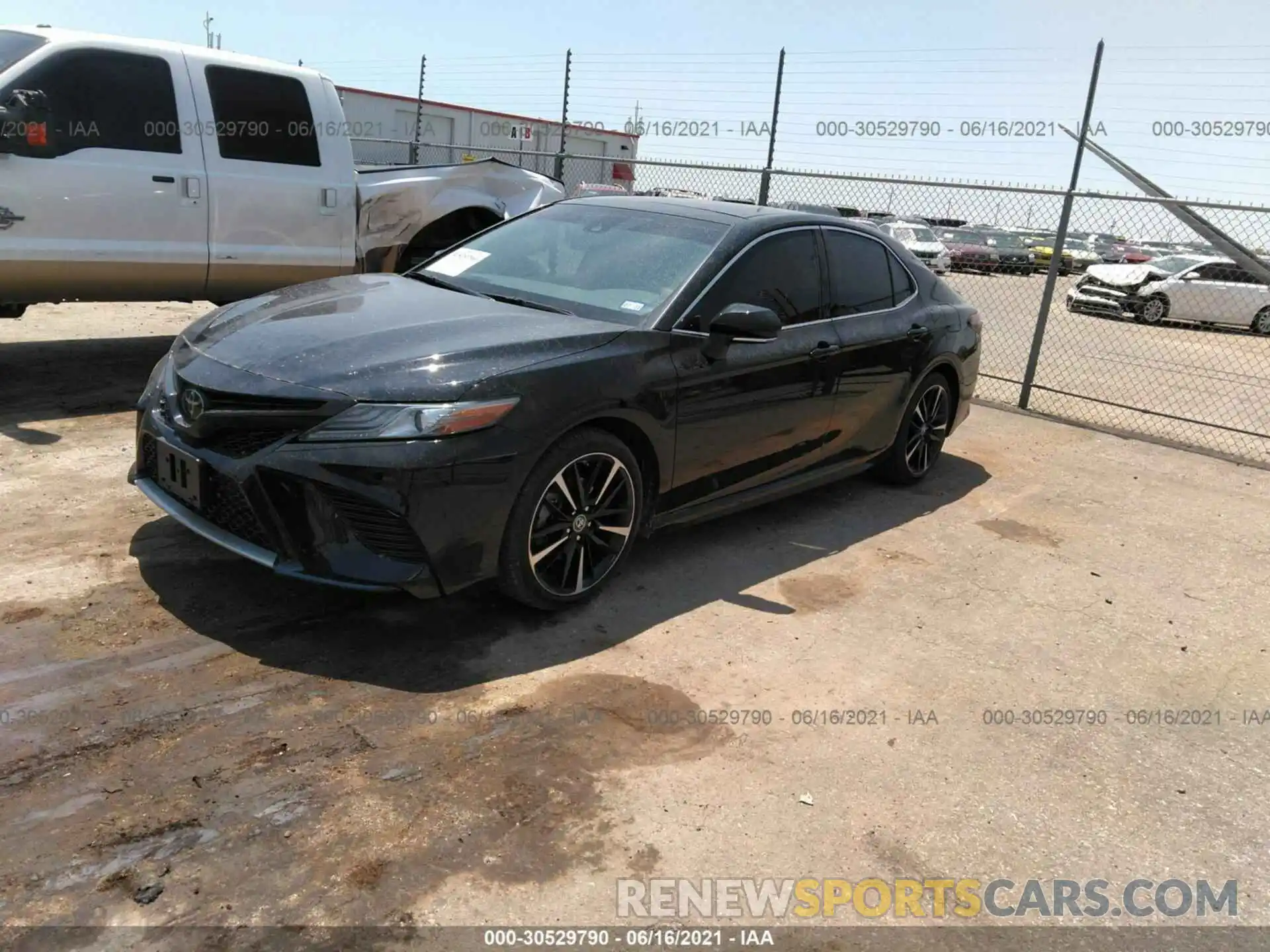 2 Photograph of a damaged car 4T1B61HK5KU829012 TOYOTA CAMRY 2019