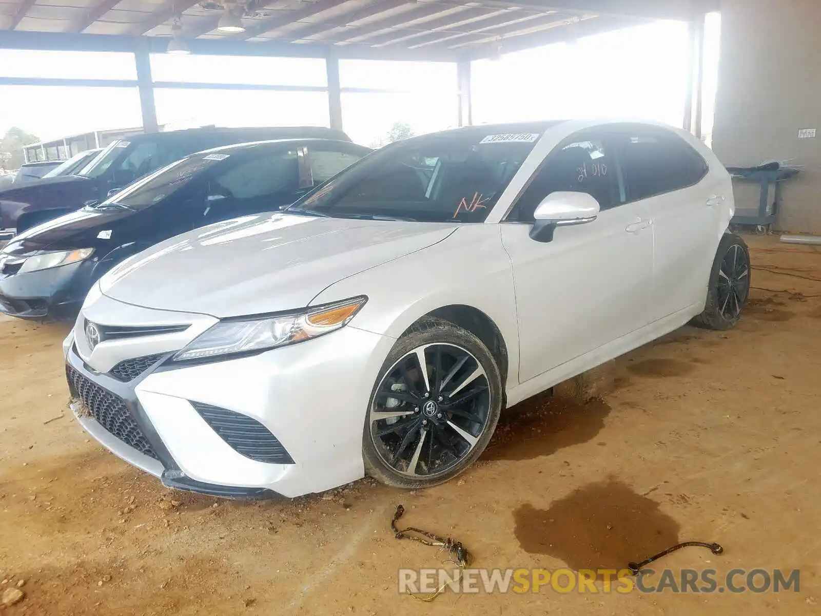 2 Photograph of a damaged car 4T1B61HK5KU840804 TOYOTA CAMRY 2019