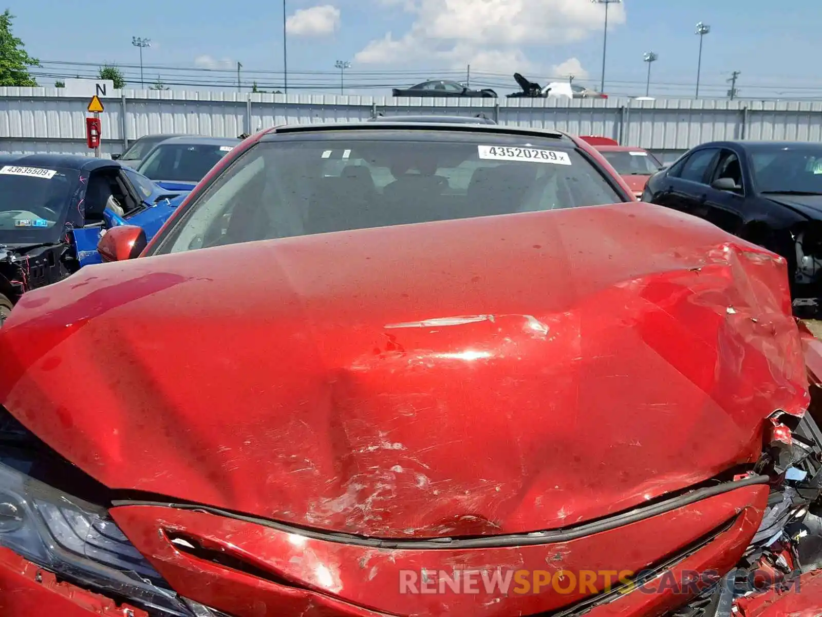 7 Photograph of a damaged car 4T1B61HK6KU159969 TOYOTA CAMRY 2019