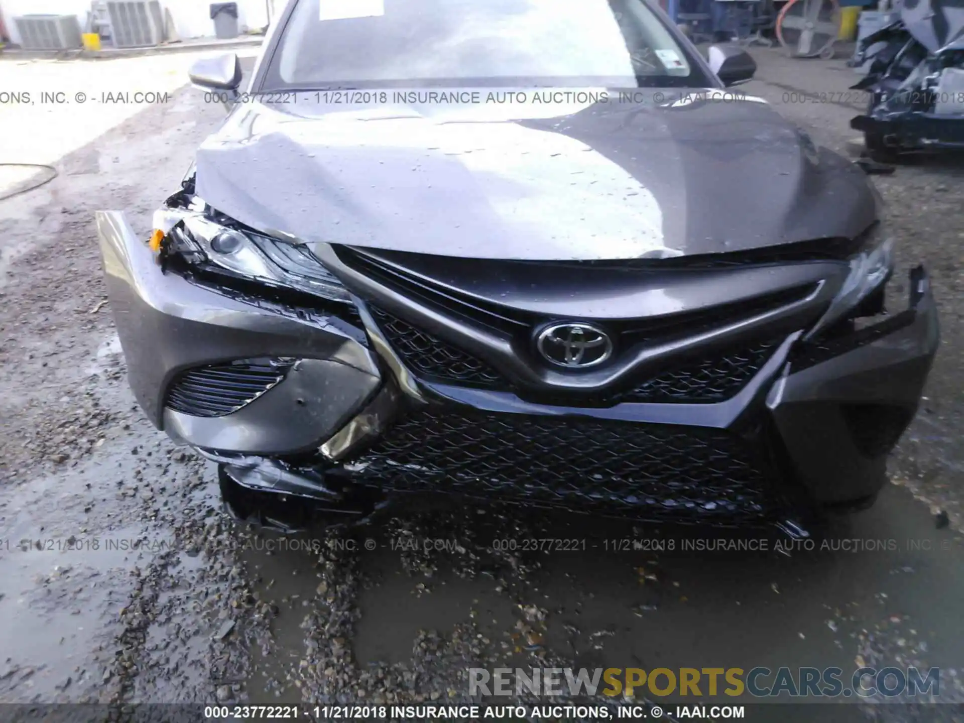 6 Photograph of a damaged car 4T1B61HK6KU166582 TOYOTA CAMRY 2019