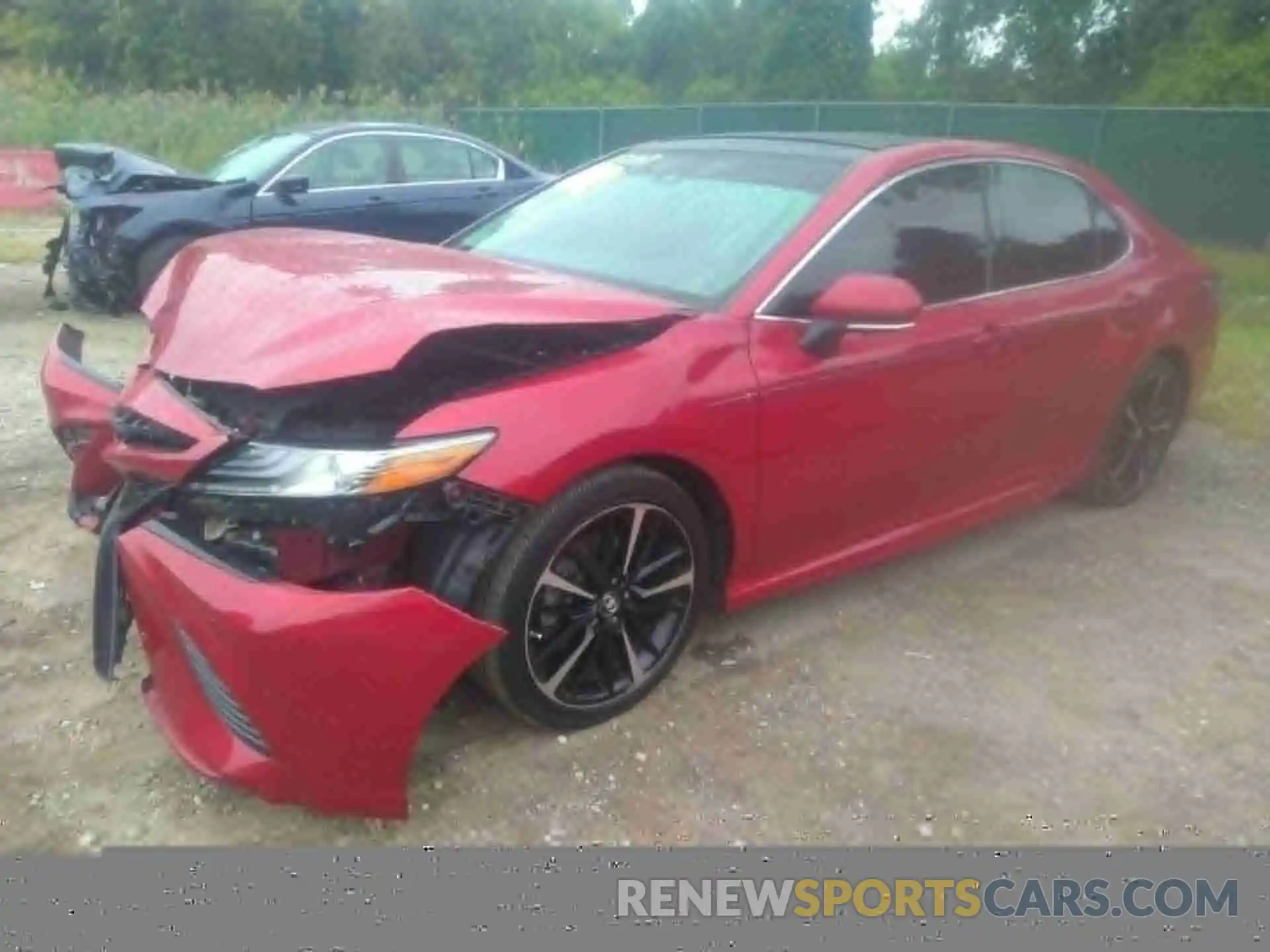 2 Photograph of a damaged car 4T1B61HK6KU172074 TOYOTA CAMRY 2019