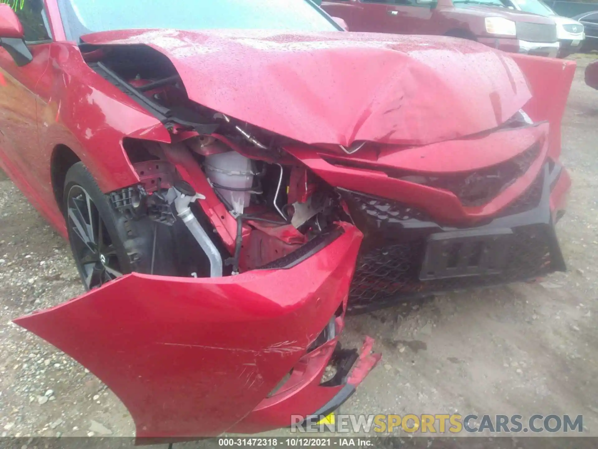 6 Photograph of a damaged car 4T1B61HK6KU172074 TOYOTA CAMRY 2019