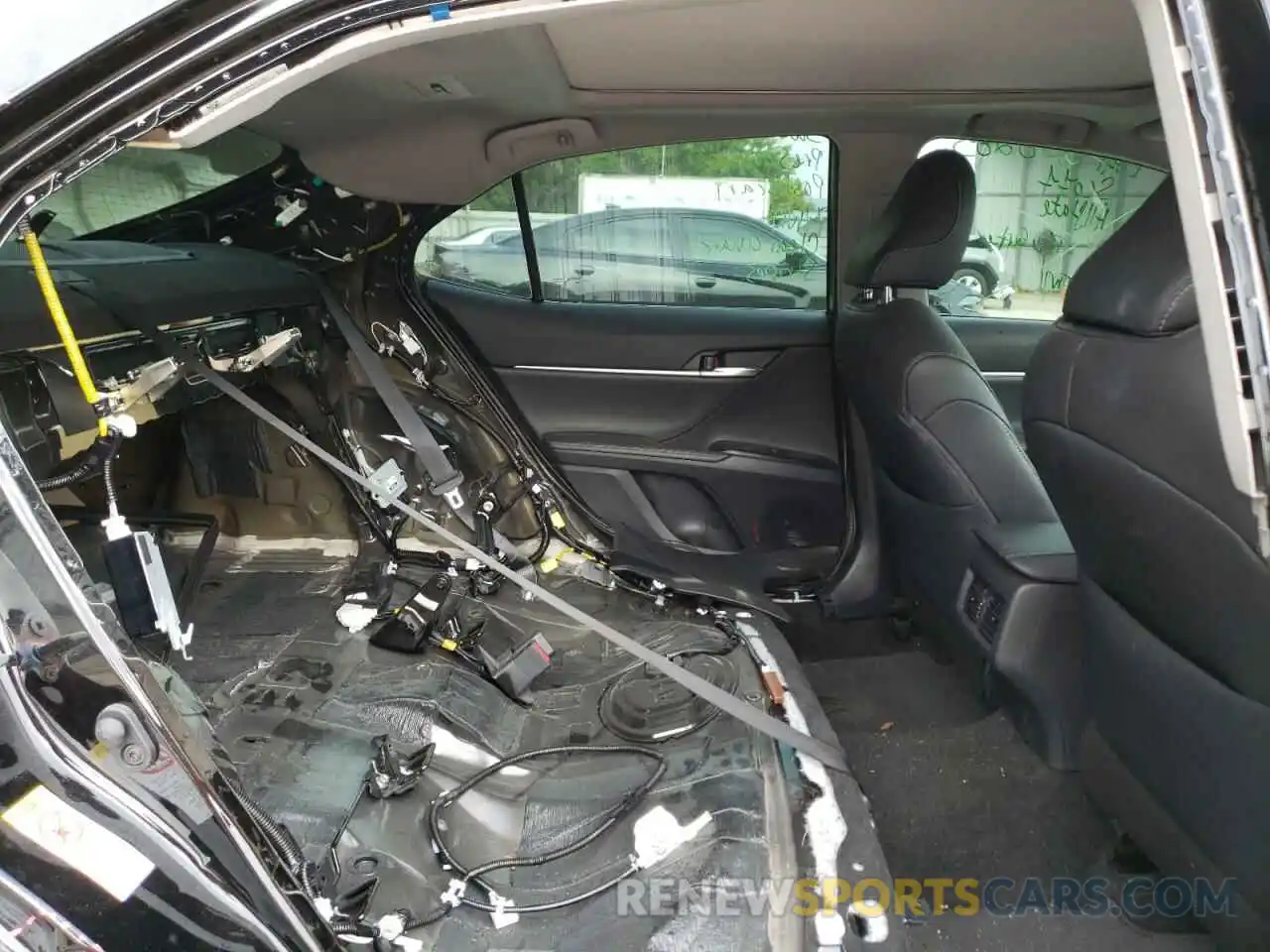 6 Photograph of a damaged car 4T1B61HK6KU180921 TOYOTA CAMRY 2019