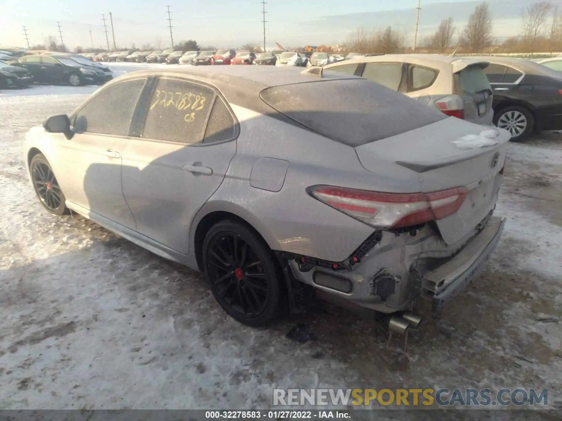 3 Photograph of a damaged car 4T1B61HK6KU182393 TOYOTA CAMRY 2019