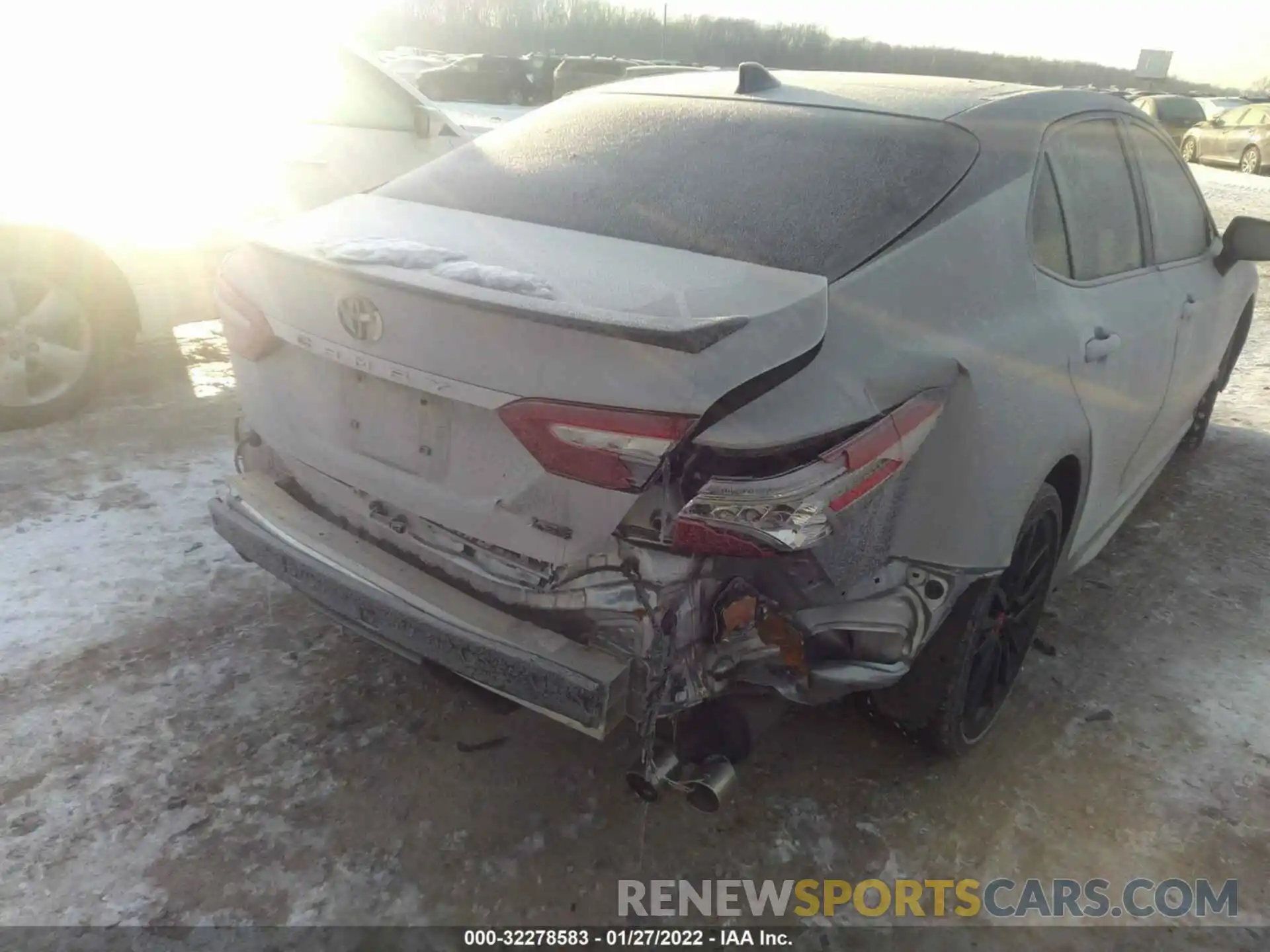 6 Photograph of a damaged car 4T1B61HK6KU182393 TOYOTA CAMRY 2019