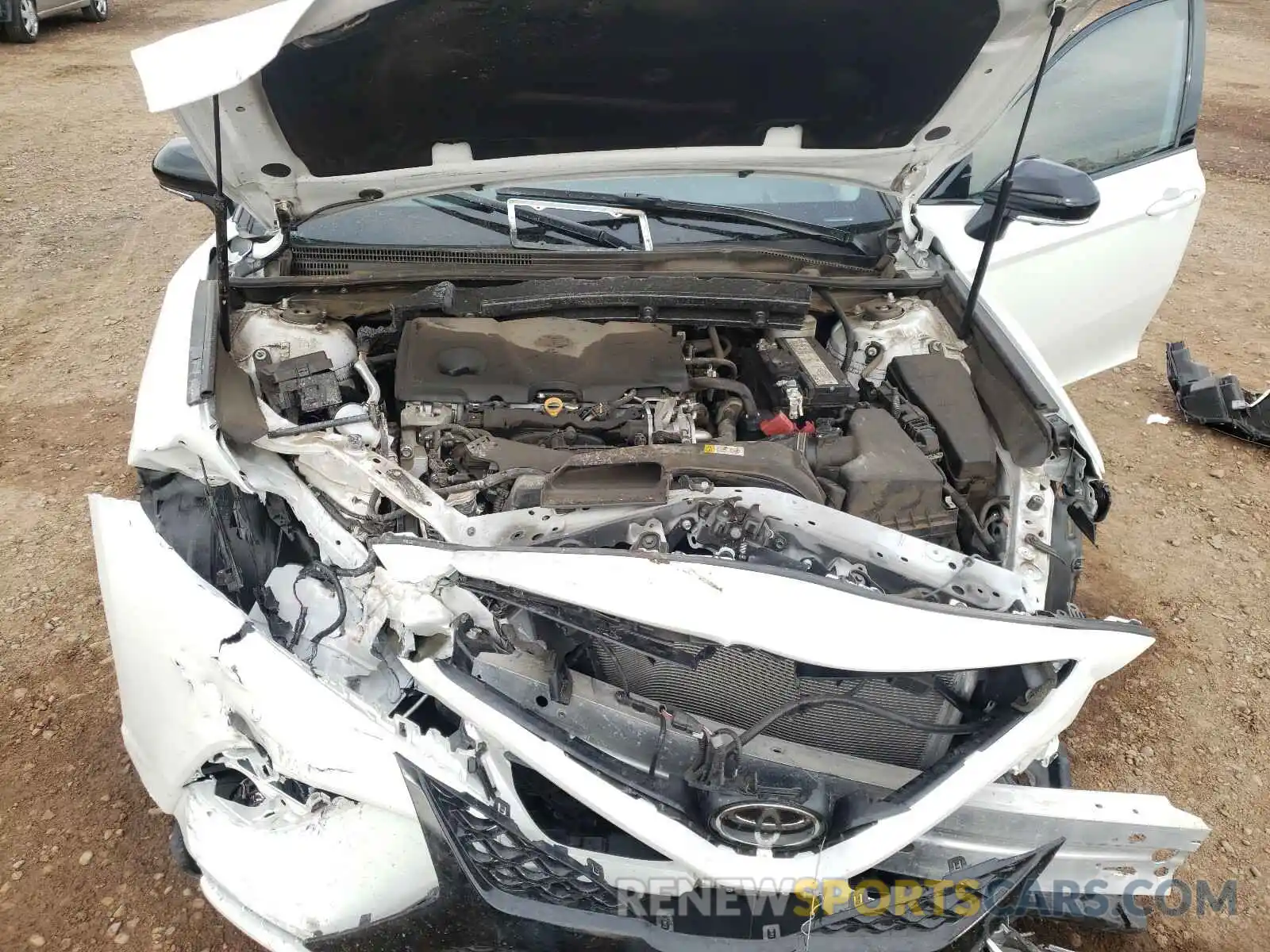 7 Фотография поврежденного автомобиля 4T1B61HK6KU192454 TOYOTA CAMRY 2019