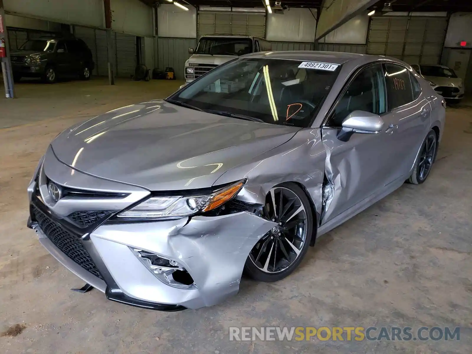 2 Photograph of a damaged car 4T1B61HK6KU214002 TOYOTA CAMRY 2019