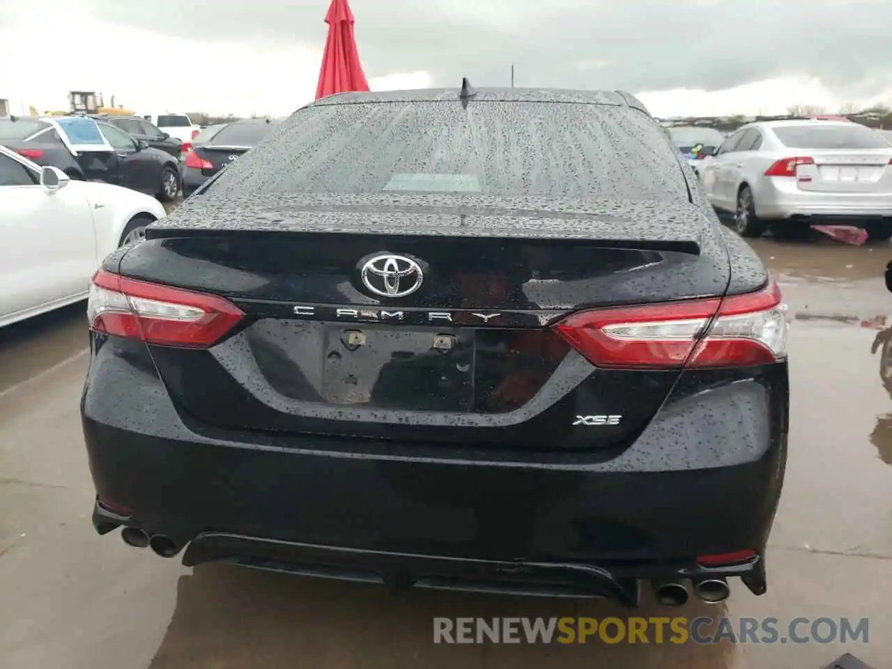 6 Photograph of a damaged car 4T1B61HK6KU217384 TOYOTA CAMRY 2019