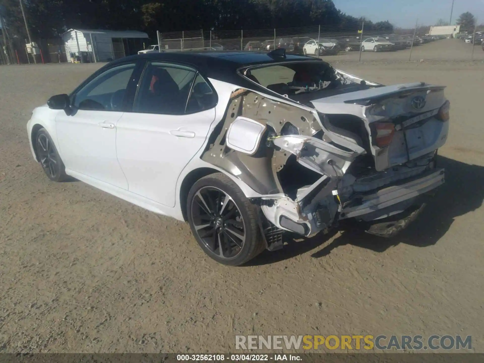 3 Photograph of a damaged car 4T1B61HK6KU221919 TOYOTA CAMRY 2019