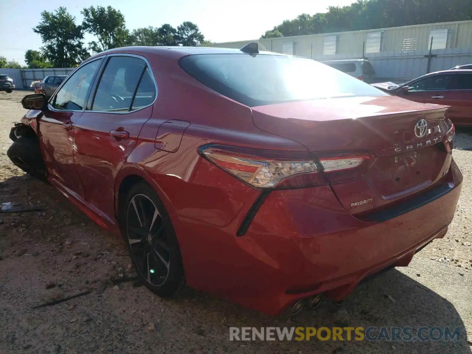 3 Photograph of a damaged car 4T1B61HK6KU236453 TOYOTA CAMRY 2019