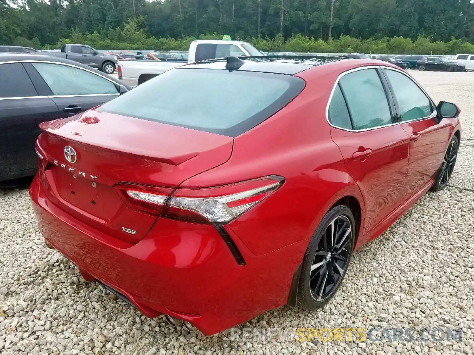 4 Photograph of a damaged car 4T1B61HK6KU255116 TOYOTA CAMRY 2019