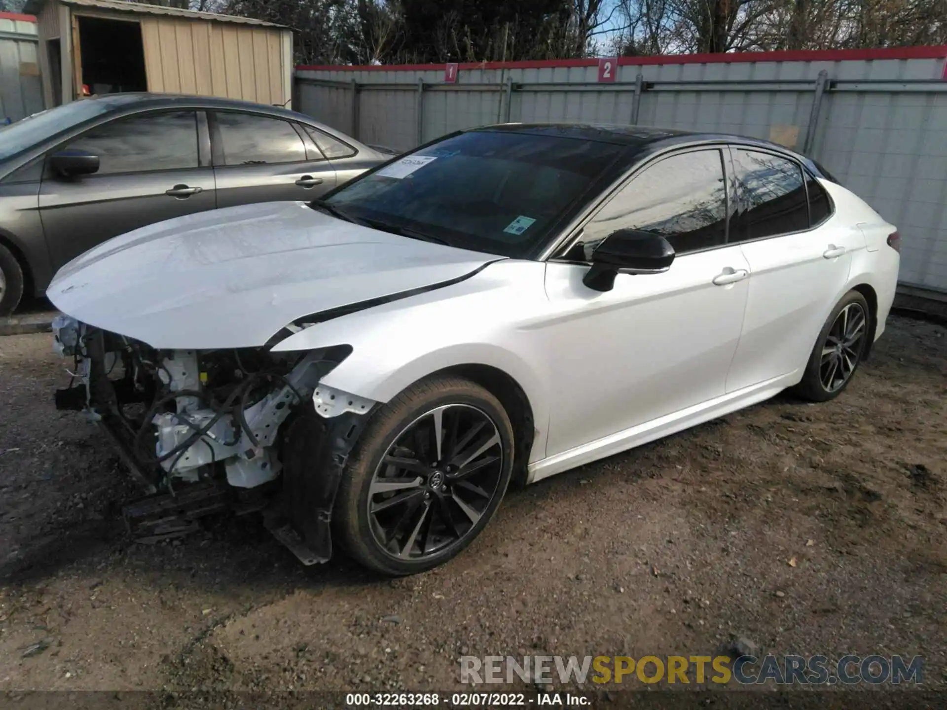 2 Photograph of a damaged car 4T1B61HK6KU282008 TOYOTA CAMRY 2019