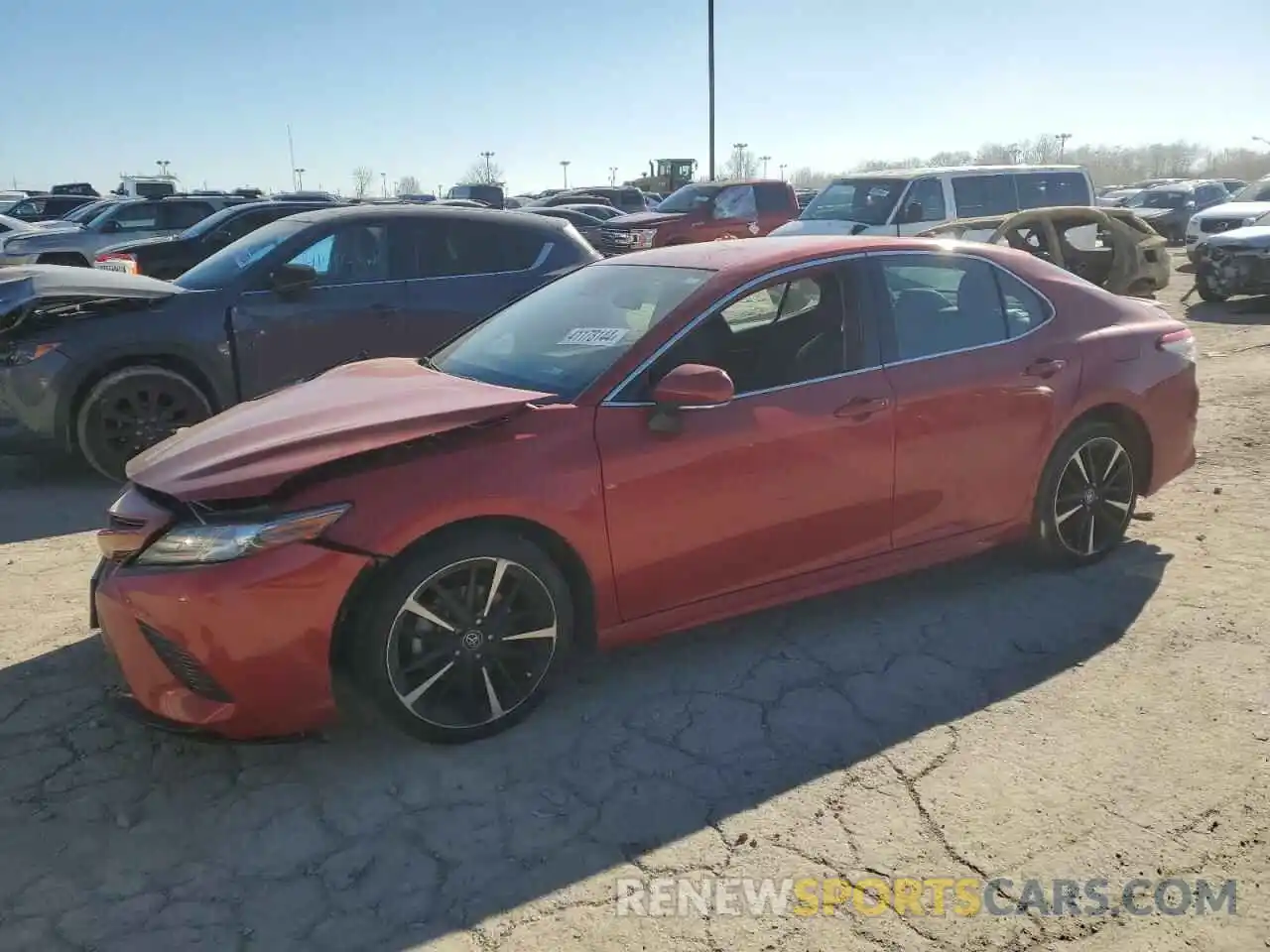 1 Photograph of a damaged car 4T1B61HK6KU284051 TOYOTA CAMRY 2019