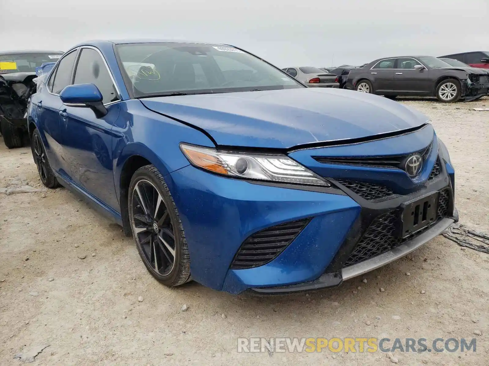 1 Photograph of a damaged car 4T1B61HK6KU287032 TOYOTA CAMRY 2019