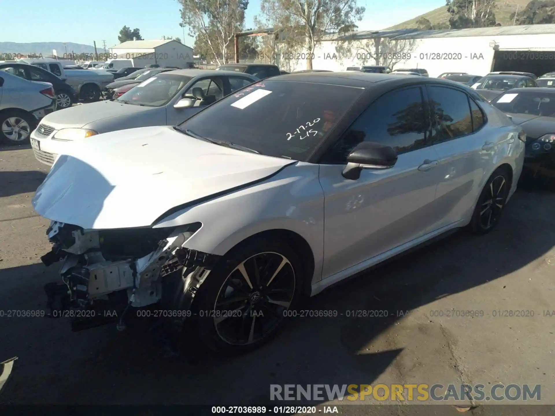 2 Photograph of a damaged car 4T1B61HK6KU299066 TOYOTA CAMRY 2019