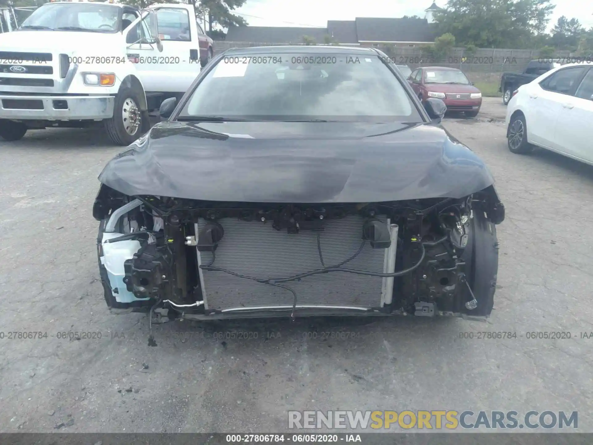 6 Photograph of a damaged car 4T1B61HK6KU699239 TOYOTA CAMRY 2019