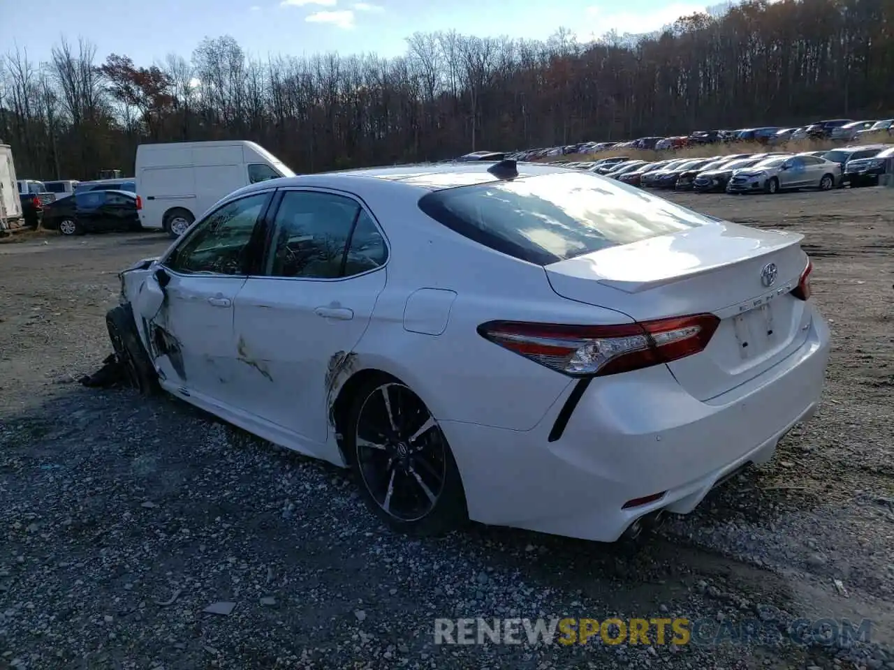 3 Photograph of a damaged car 4T1B61HK6KU706299 TOYOTA CAMRY 2019