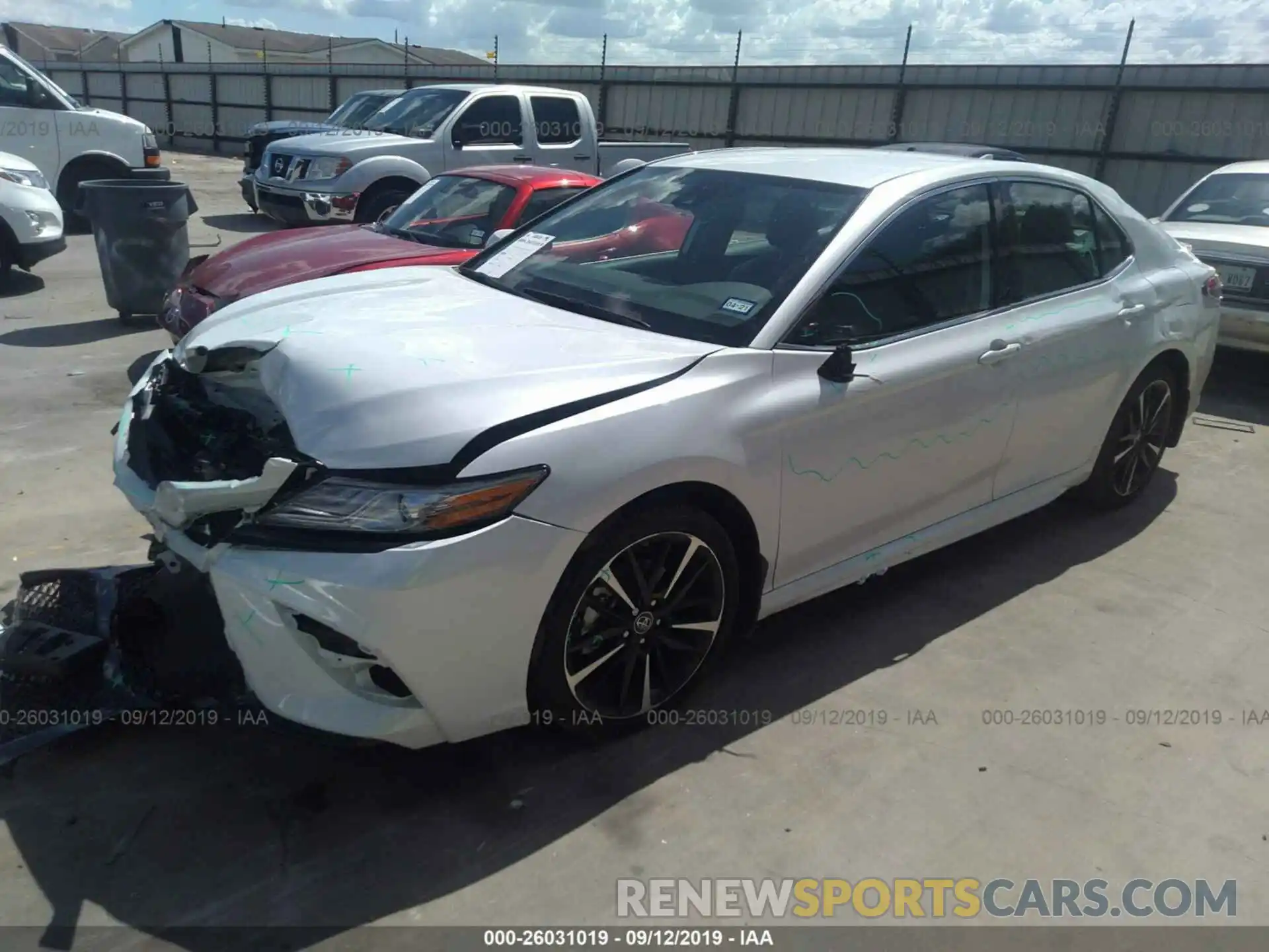 2 Photograph of a damaged car 4T1B61HK6KU734796 TOYOTA CAMRY 2019