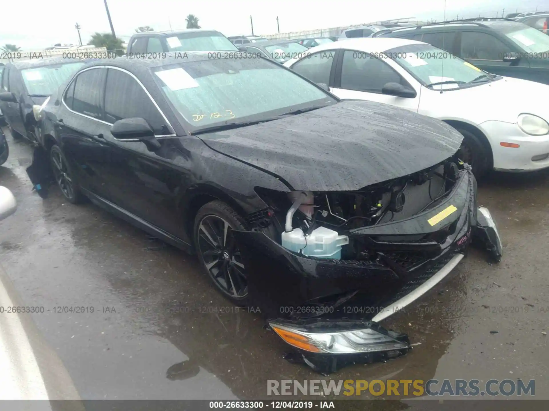 1 Photograph of a damaged car 4T1B61HK6KU741005 TOYOTA CAMRY 2019