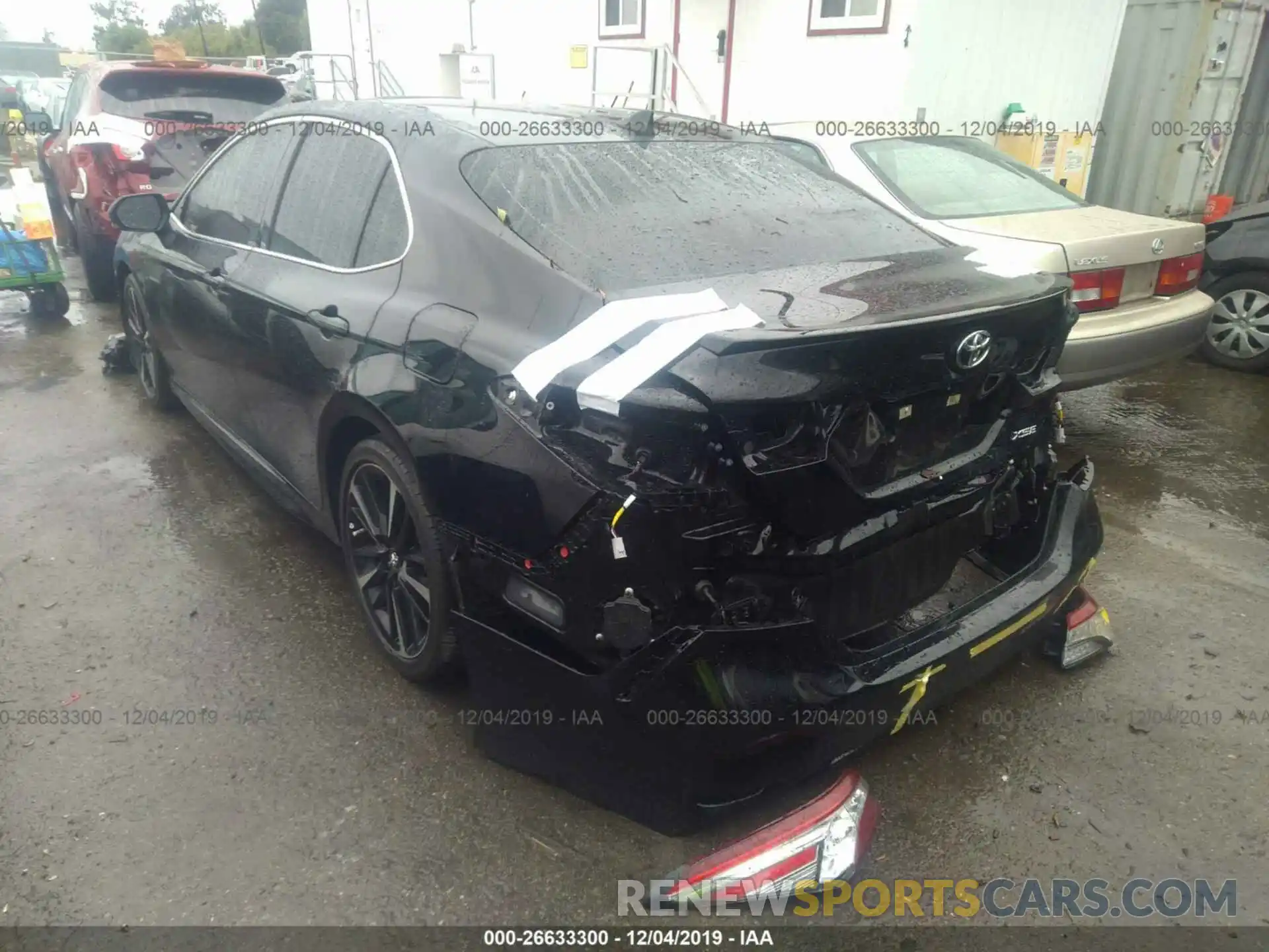 3 Photograph of a damaged car 4T1B61HK6KU741005 TOYOTA CAMRY 2019