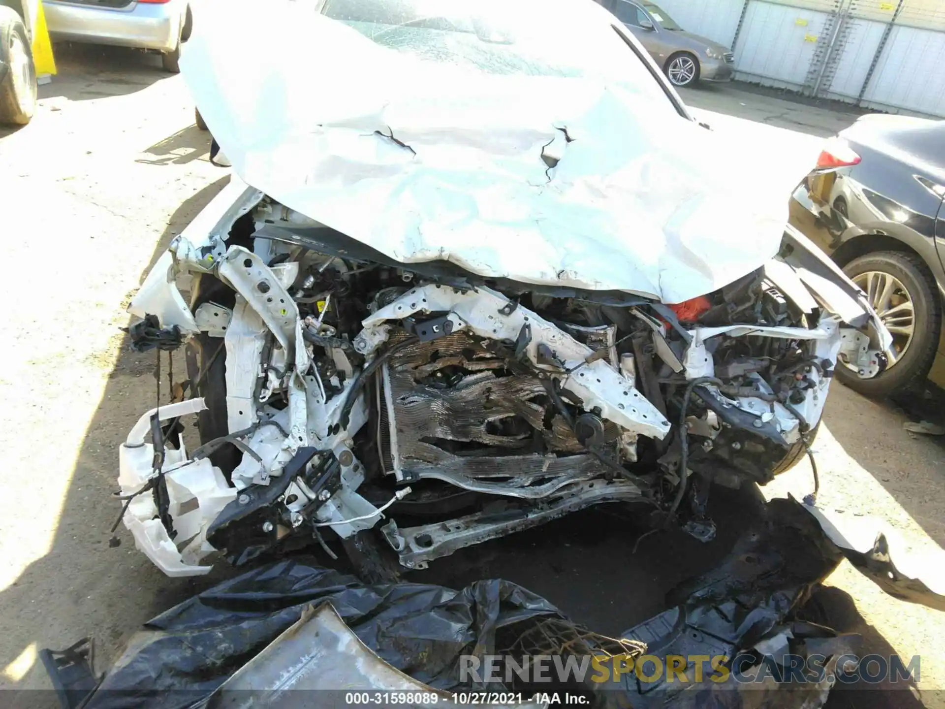 6 Photograph of a damaged car 4T1B61HK6KU752148 TOYOTA CAMRY 2019