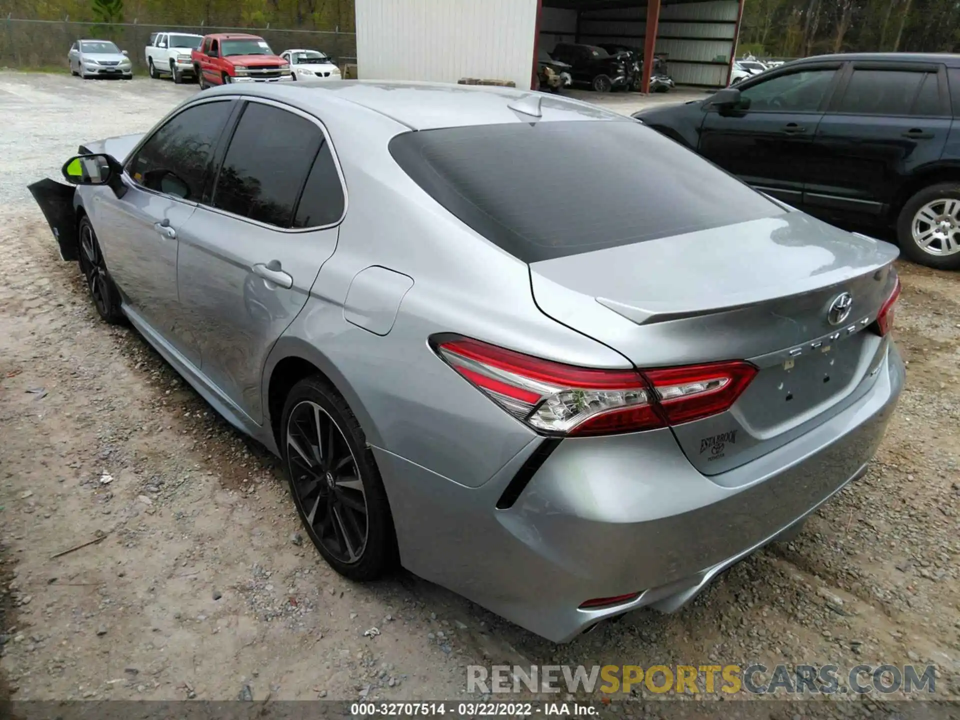 3 Фотография поврежденного автомобиля 4T1B61HK6KU753705 TOYOTA CAMRY 2019