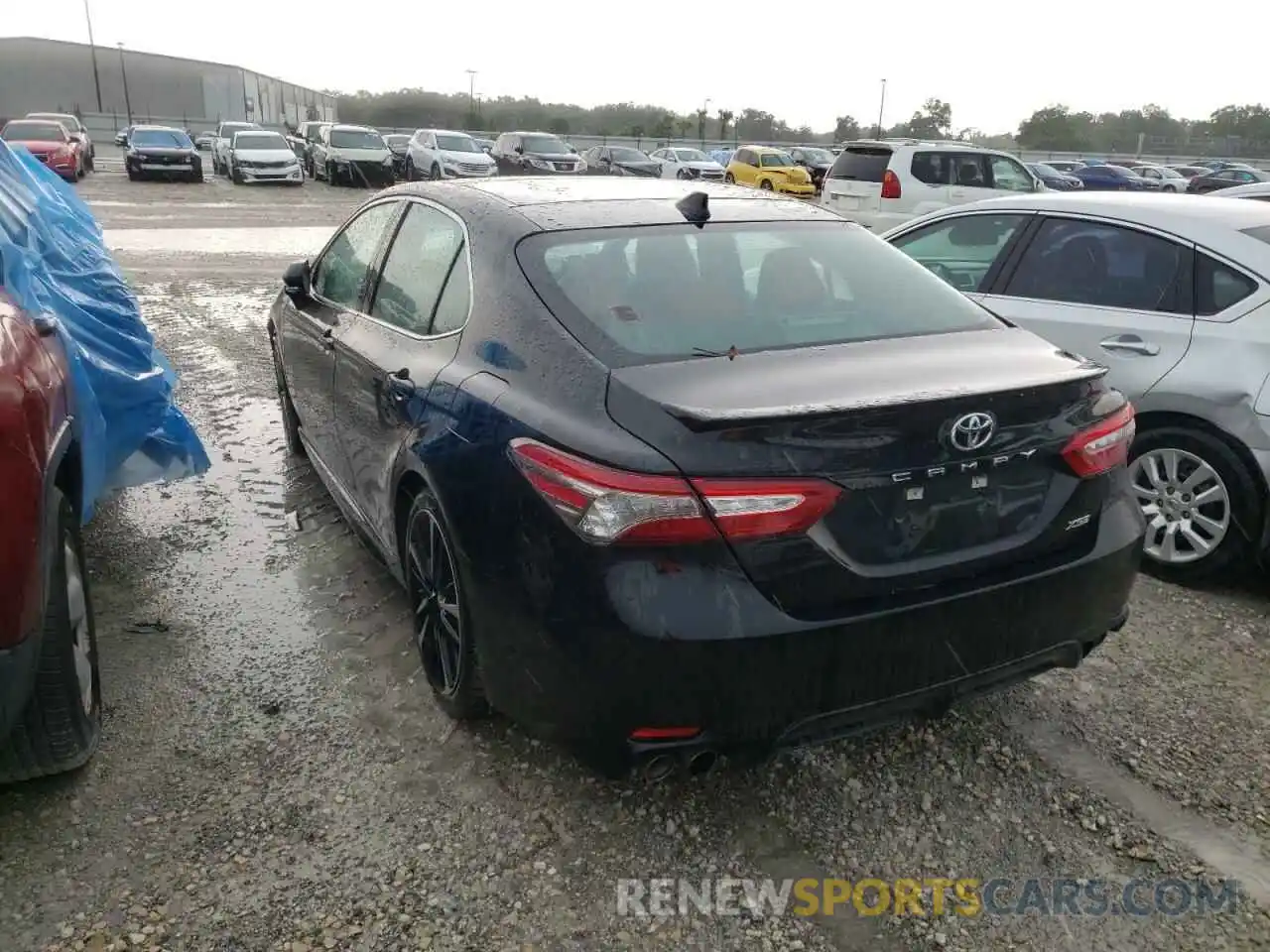 3 Photograph of a damaged car 4T1B61HK6KU757821 TOYOTA CAMRY 2019