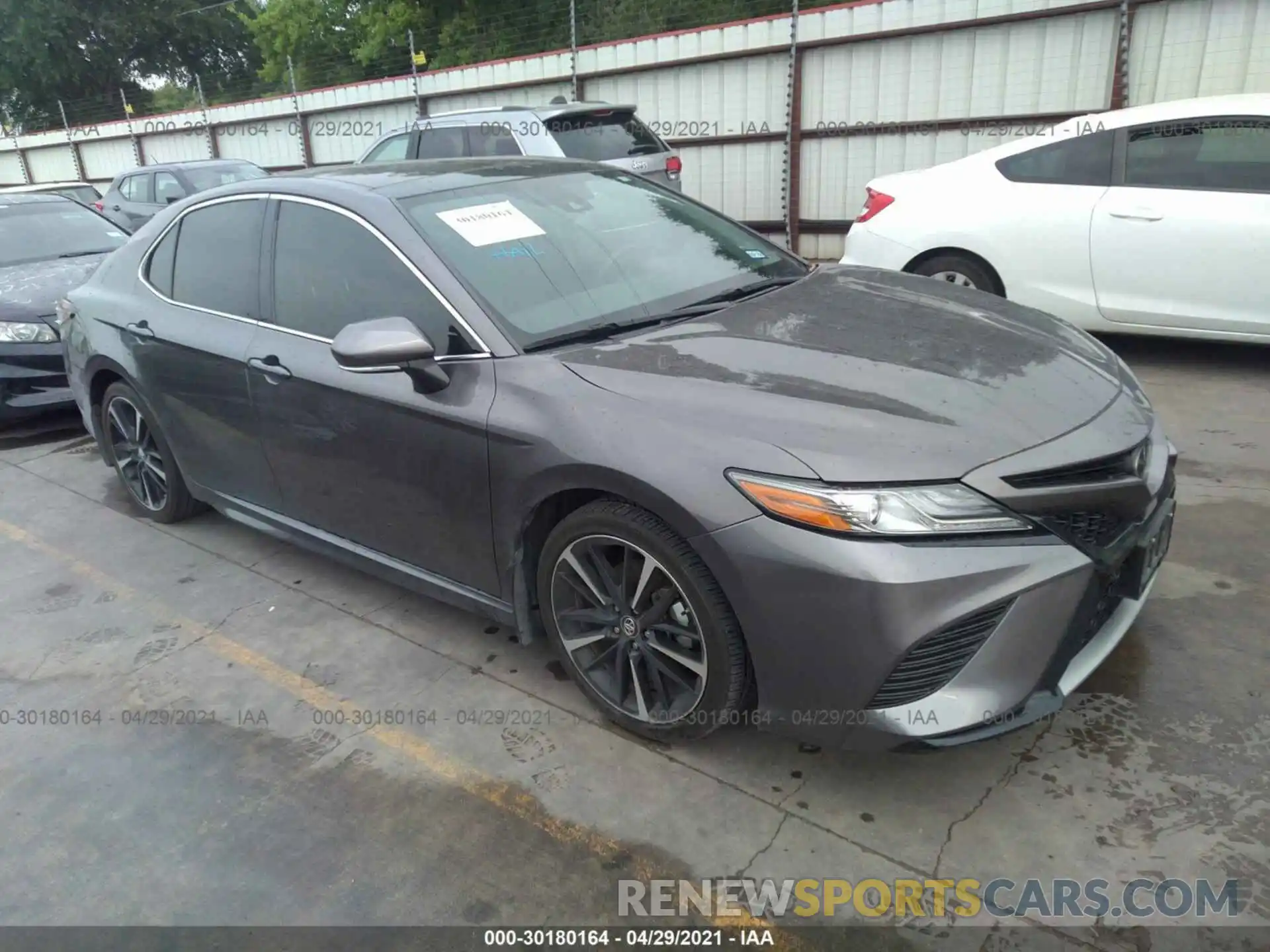 1 Photograph of a damaged car 4T1B61HK6KU767555 TOYOTA CAMRY 2019