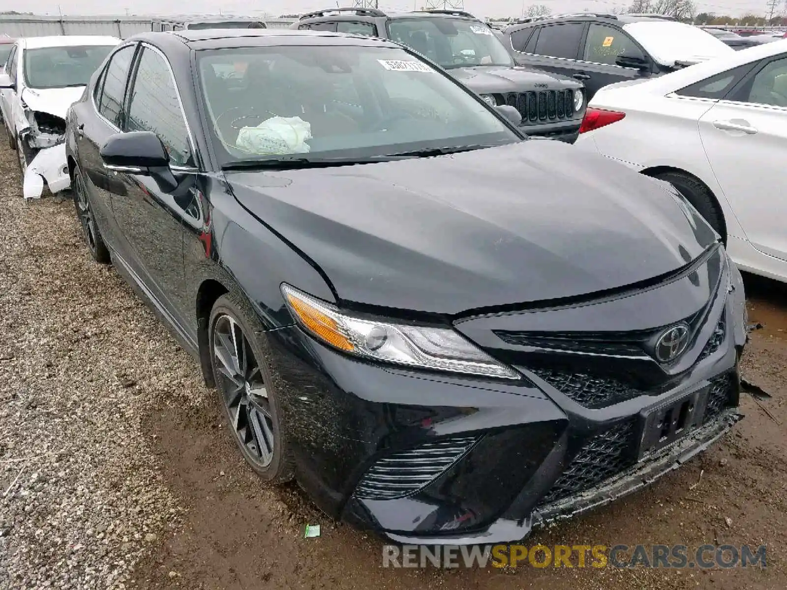 1 Photograph of a damaged car 4T1B61HK6KU794707 TOYOTA CAMRY 2019