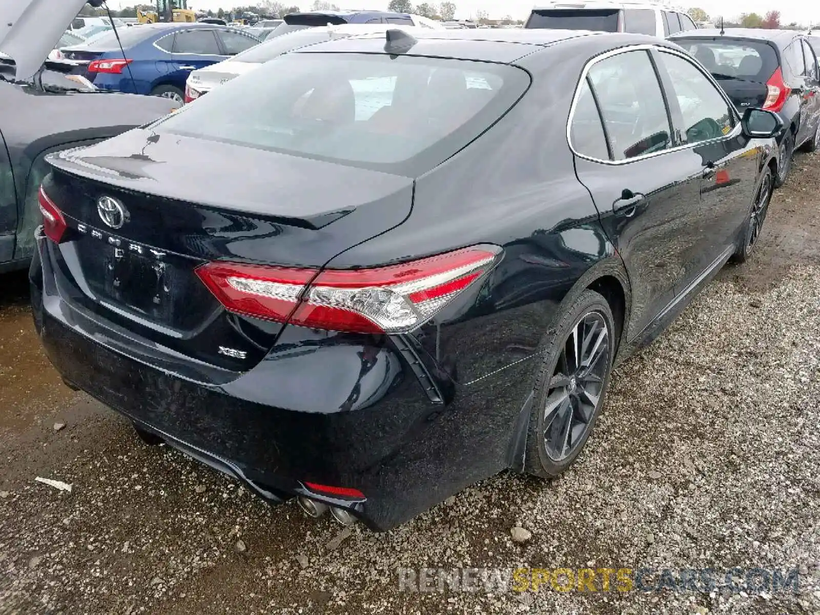 4 Фотография поврежденного автомобиля 4T1B61HK6KU794707 TOYOTA CAMRY 2019