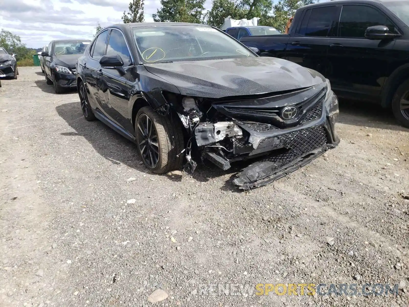 1 Photograph of a damaged car 4T1B61HK6KU796778 TOYOTA CAMRY 2019