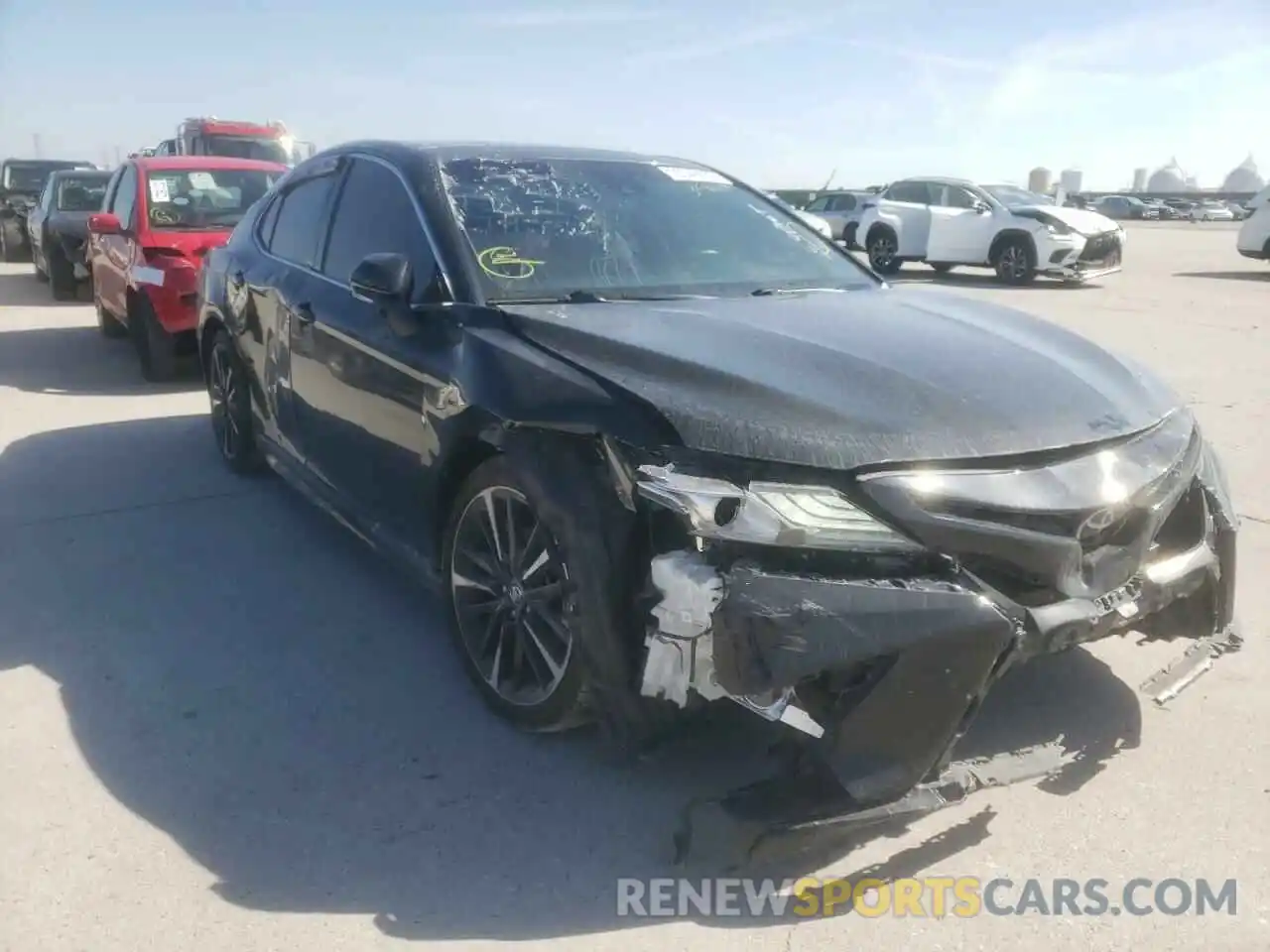 1 Photograph of a damaged car 4T1B61HK6KU798692 TOYOTA CAMRY 2019