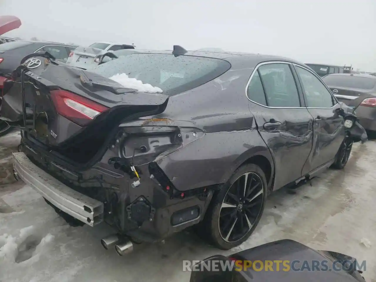 3 Photograph of a damaged car 4T1B61HK6KU806242 TOYOTA CAMRY 2019