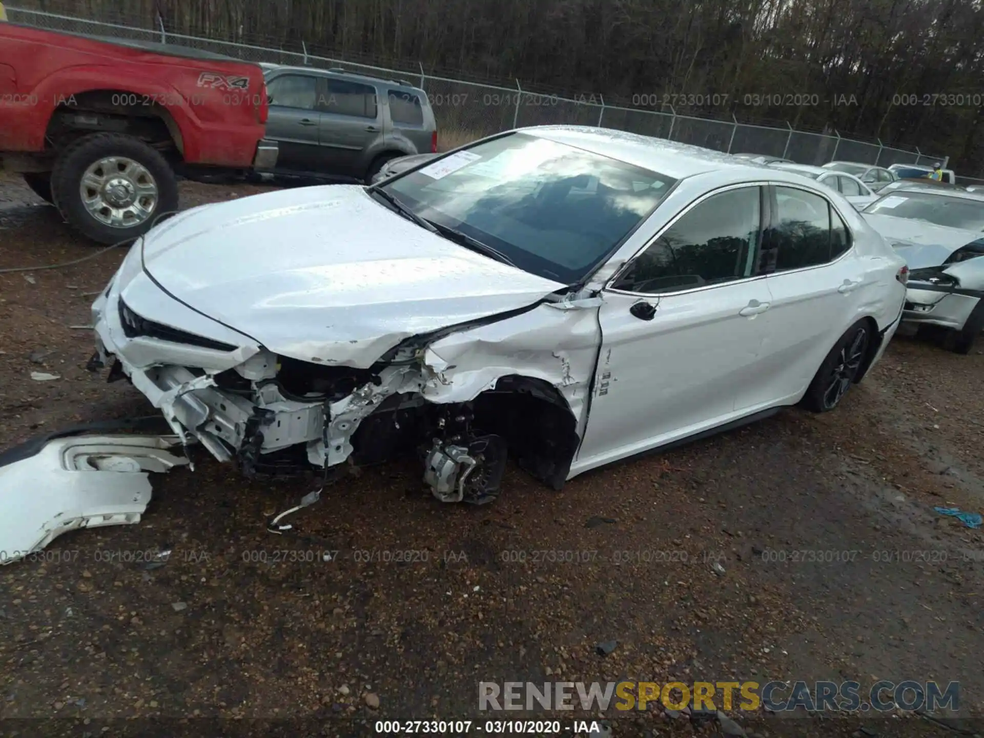 2 Photograph of a damaged car 4T1B61HK6KU817905 TOYOTA CAMRY 2019