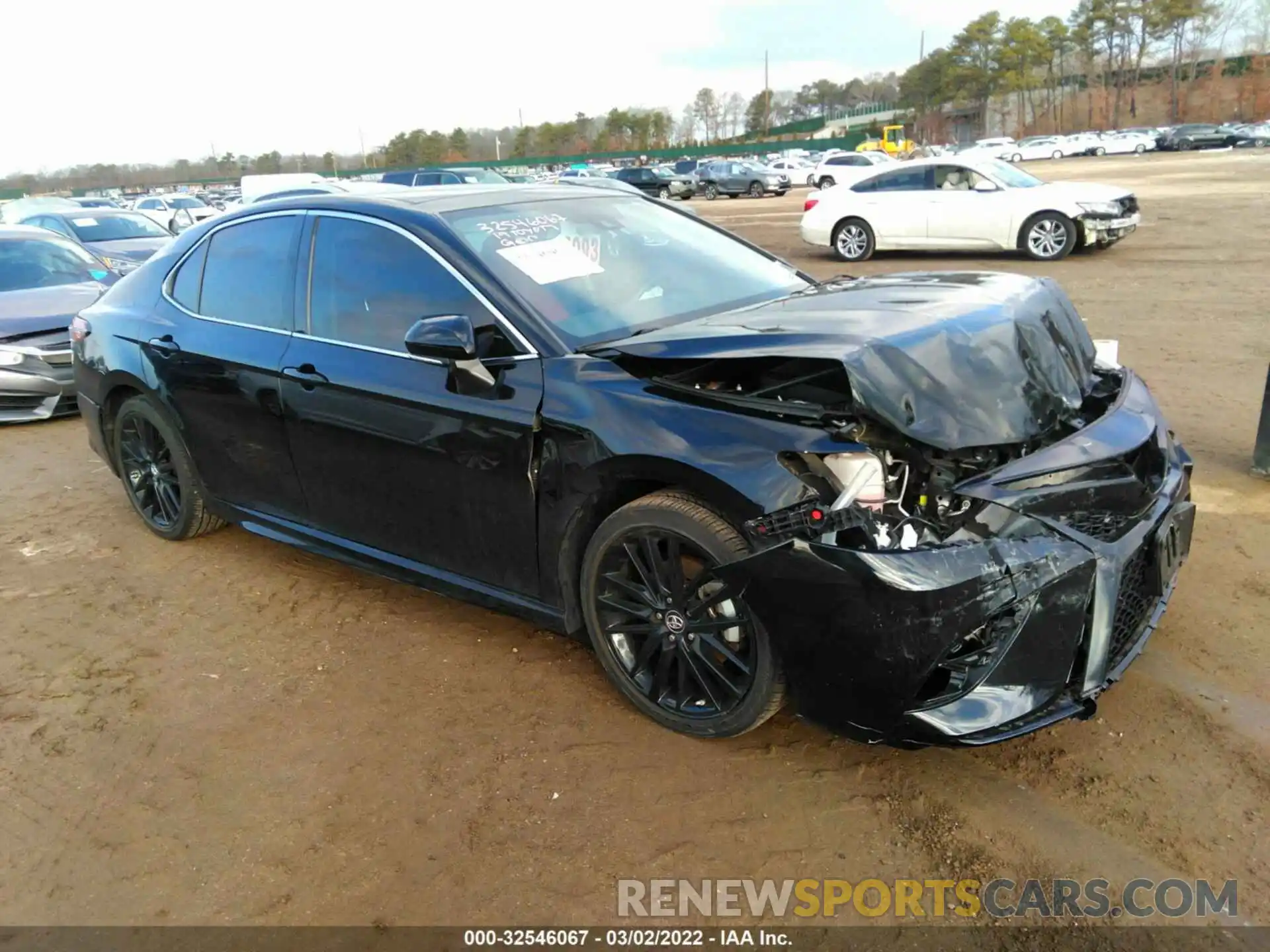 1 Photograph of a damaged car 4T1B61HK6KU818035 TOYOTA CAMRY 2019