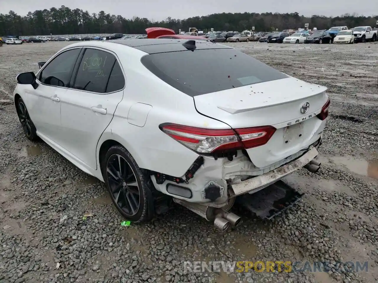 3 Photograph of a damaged car 4T1B61HK6KU841525 TOYOTA CAMRY 2019