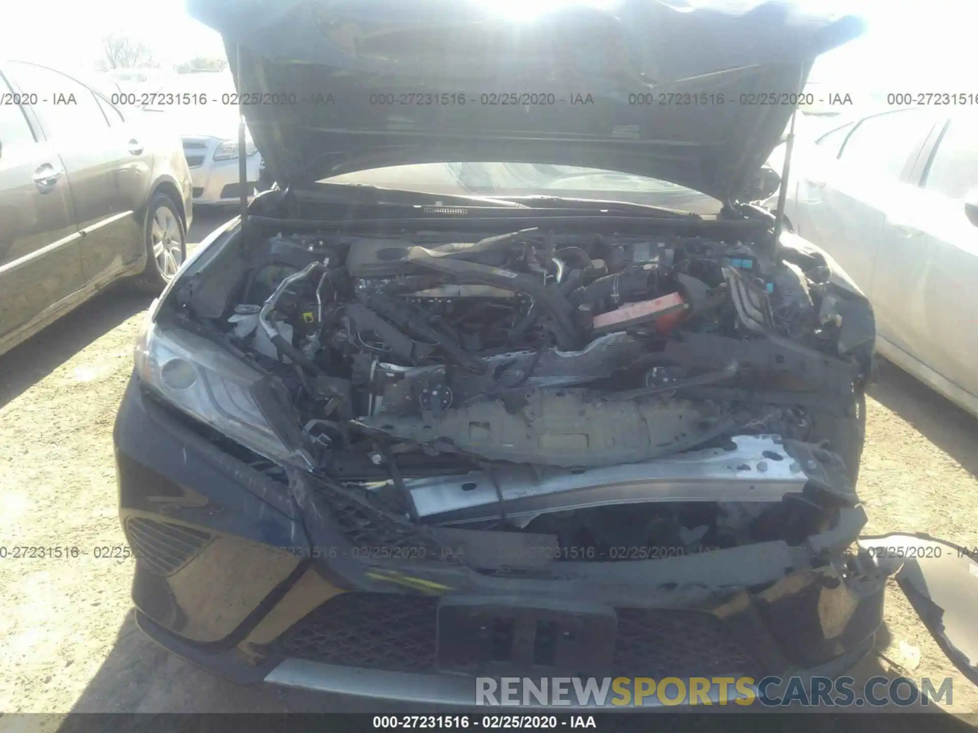 6 Photograph of a damaged car 4T1B61HK6KU855621 TOYOTA CAMRY 2019