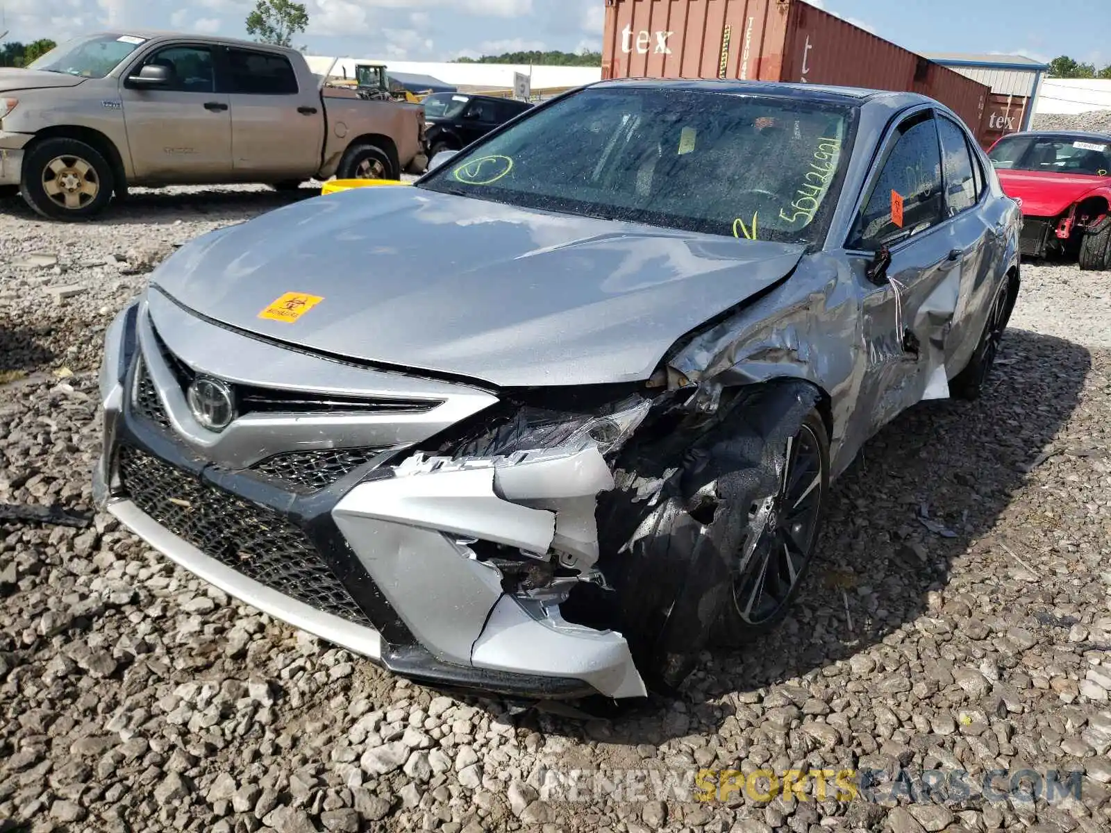 2 Photograph of a damaged car 4T1B61HK7KU163674 TOYOTA CAMRY 2019