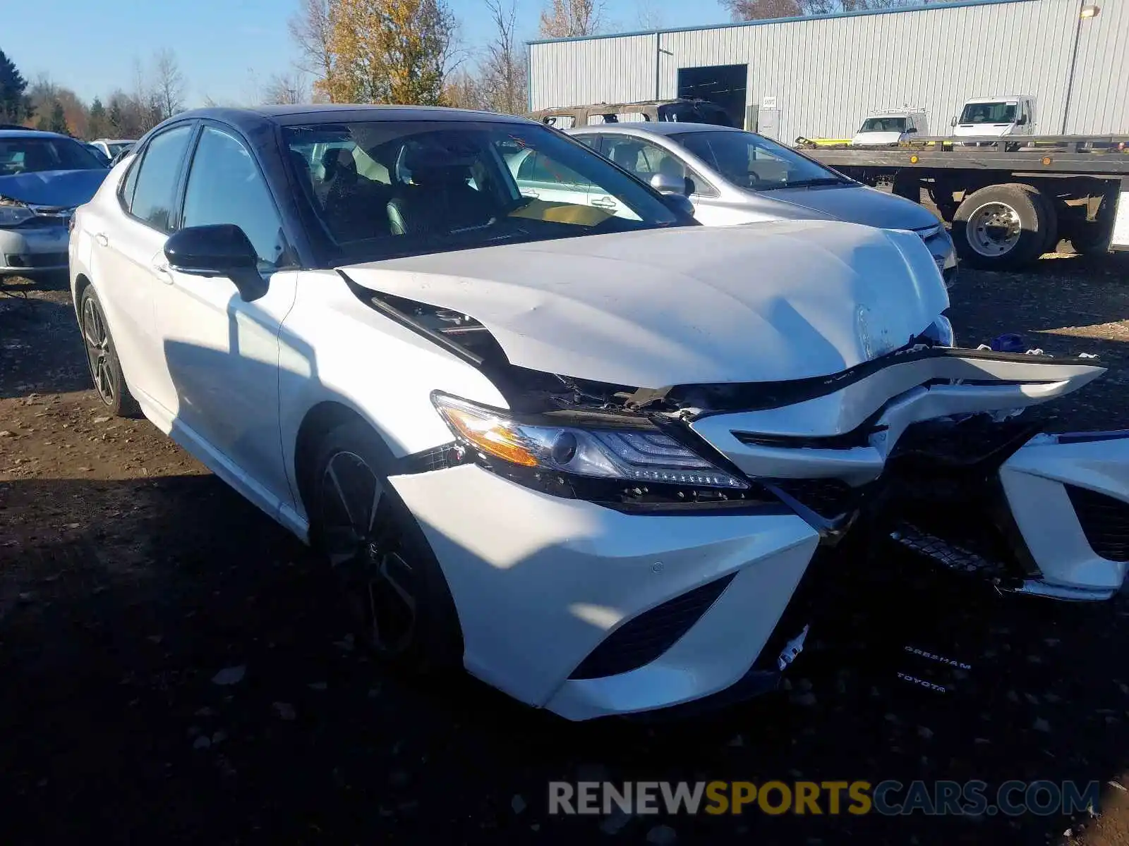 1 Photograph of a damaged car 4T1B61HK7KU168244 TOYOTA CAMRY 2019