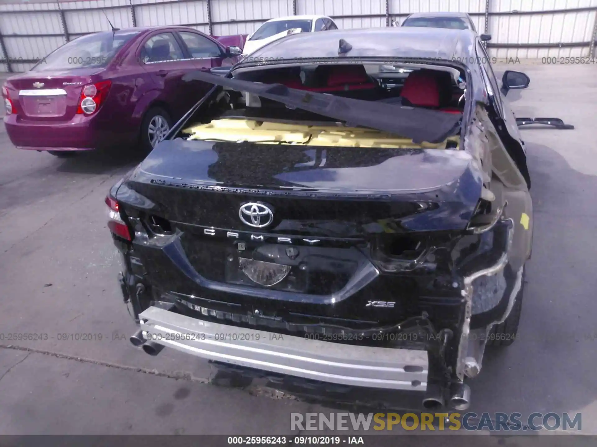 6 Photograph of a damaged car 4T1B61HK7KU170902 TOYOTA CAMRY 2019