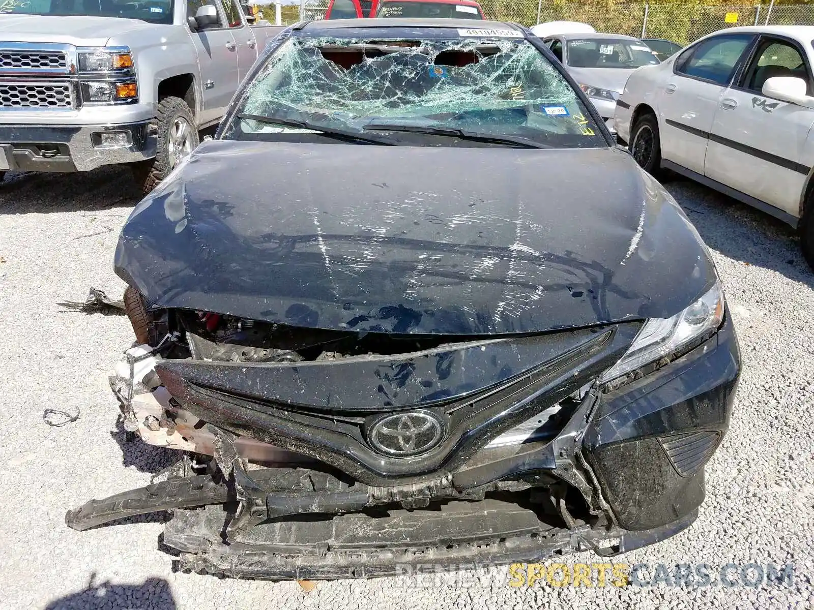 7 Photograph of a damaged car 4T1B61HK7KU173573 TOYOTA CAMRY 2019