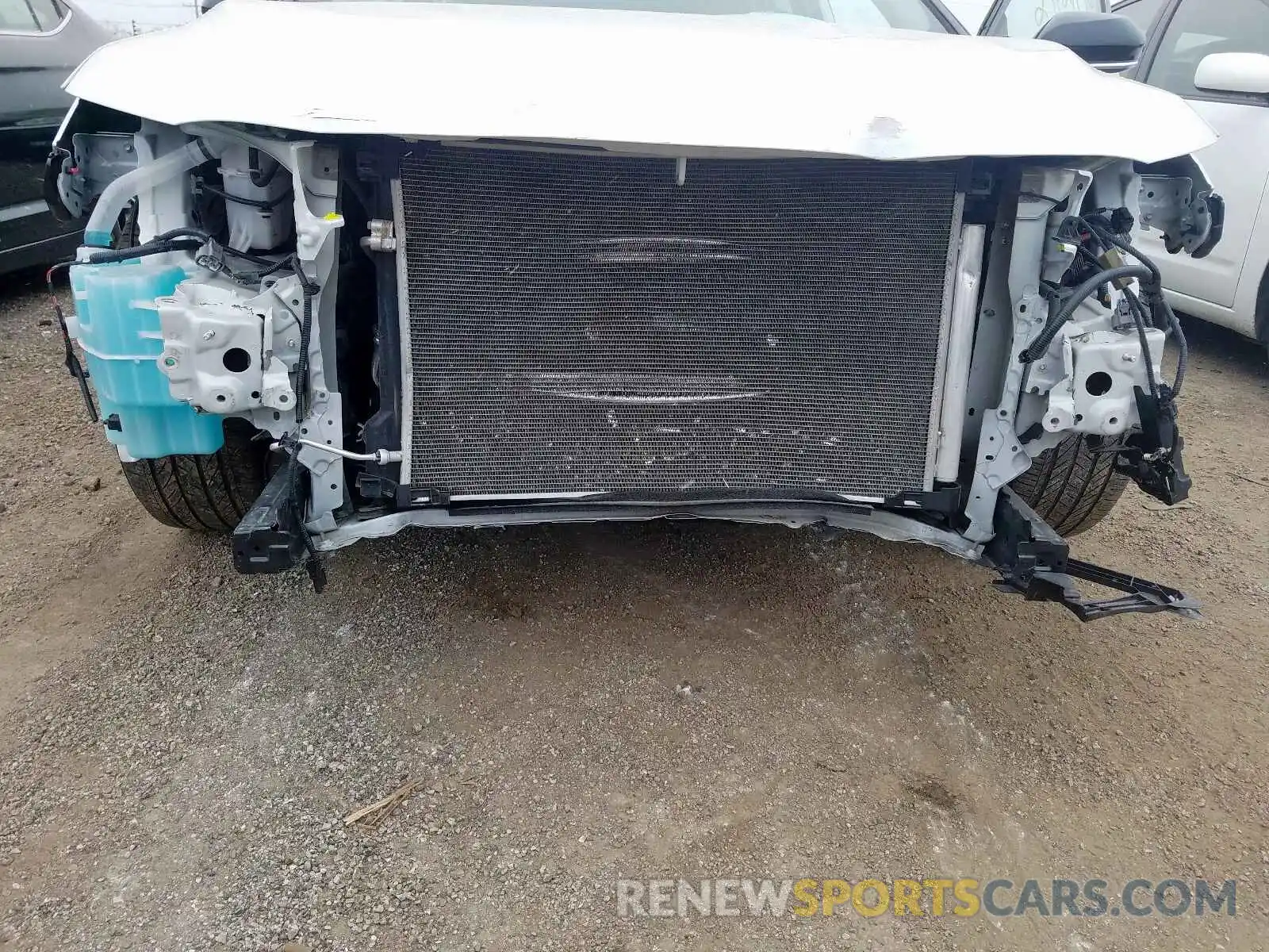 9 Photograph of a damaged car 4T1B61HK7KU186677 TOYOTA CAMRY 2019